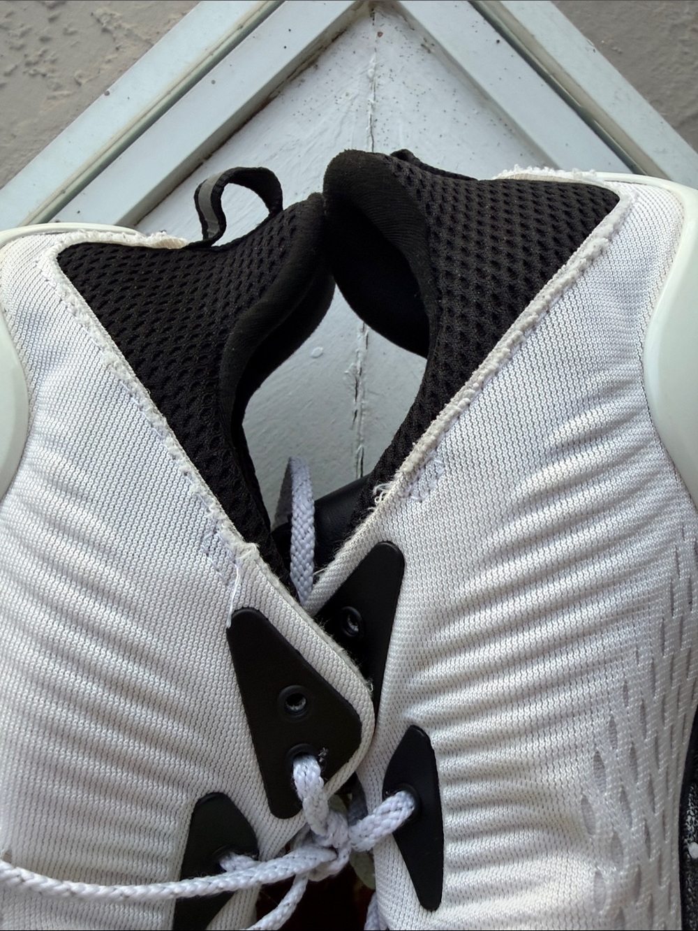 adidas Men’s Alphabounce White and Black Athletic Sneakers - Picture 11 of 13